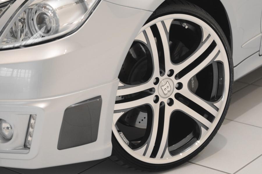  Mercedes-Benz E-Class Coupe by Brabus 2009 года  (фото 17 из 23)